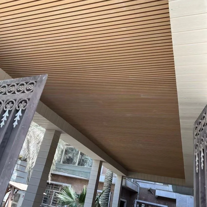 Easy install waterproof WPC siding exterior wall or ceiling panel